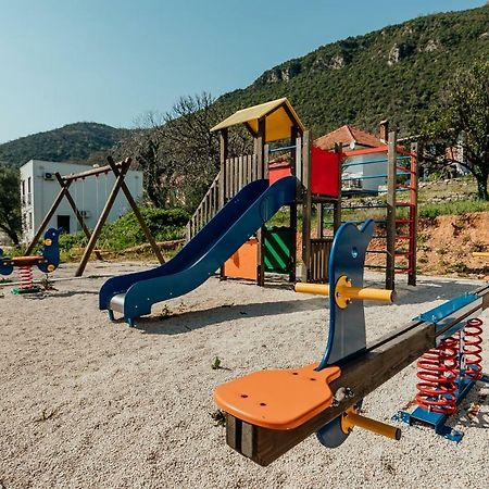 Acacia Hill A3 Daire Ðenovići Dış mekan fotoğraf