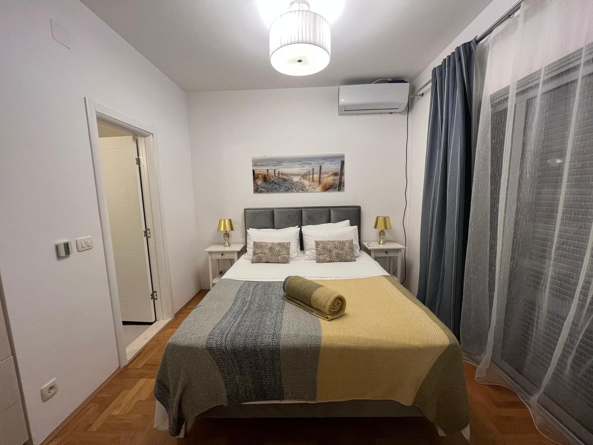 Acacia Hill A3 Daire Ðenovići Dış mekan fotoğraf