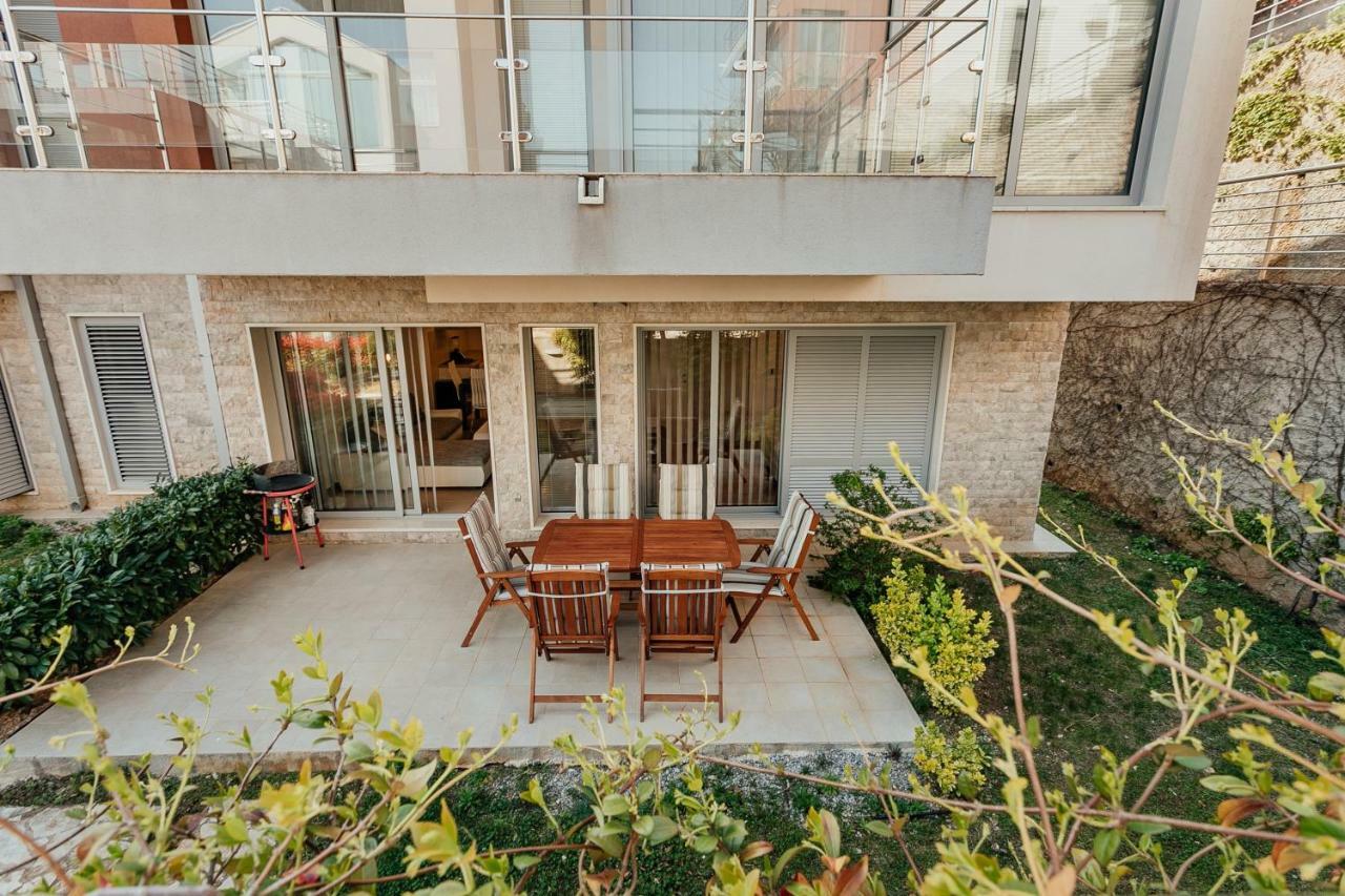 Acacia Hill A3 Daire Ðenovići Dış mekan fotoğraf