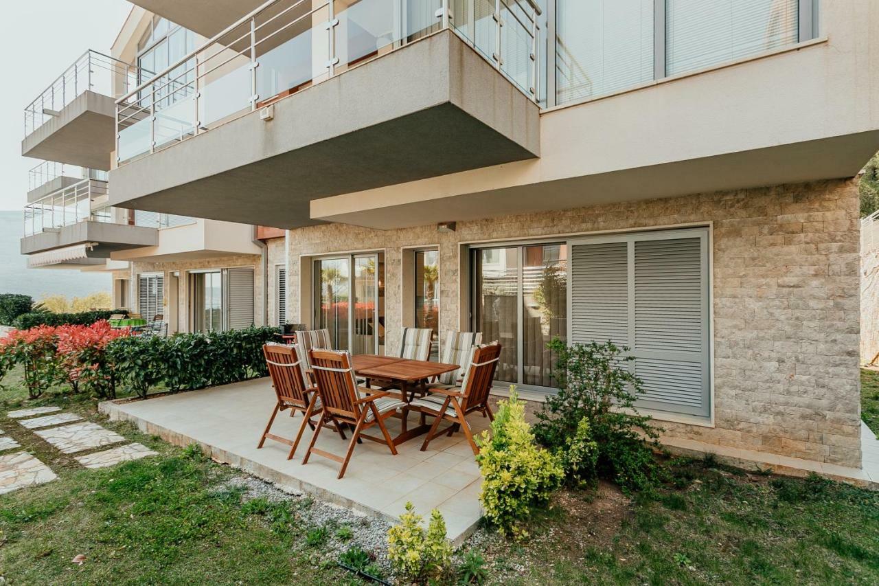 Acacia Hill A3 Daire Ðenovići Dış mekan fotoğraf